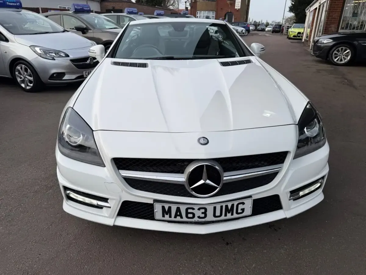 Usado Mercedes SLK200 AMG 184 HP (135 kW) 2013 Branco Cabrios