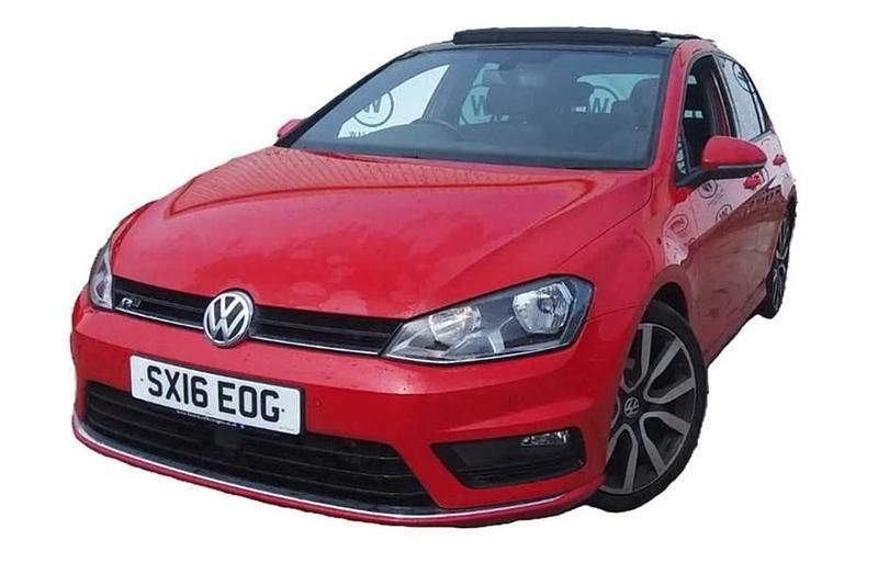 Used VW Golf VII R-line Edition 2016 Red Hatchback