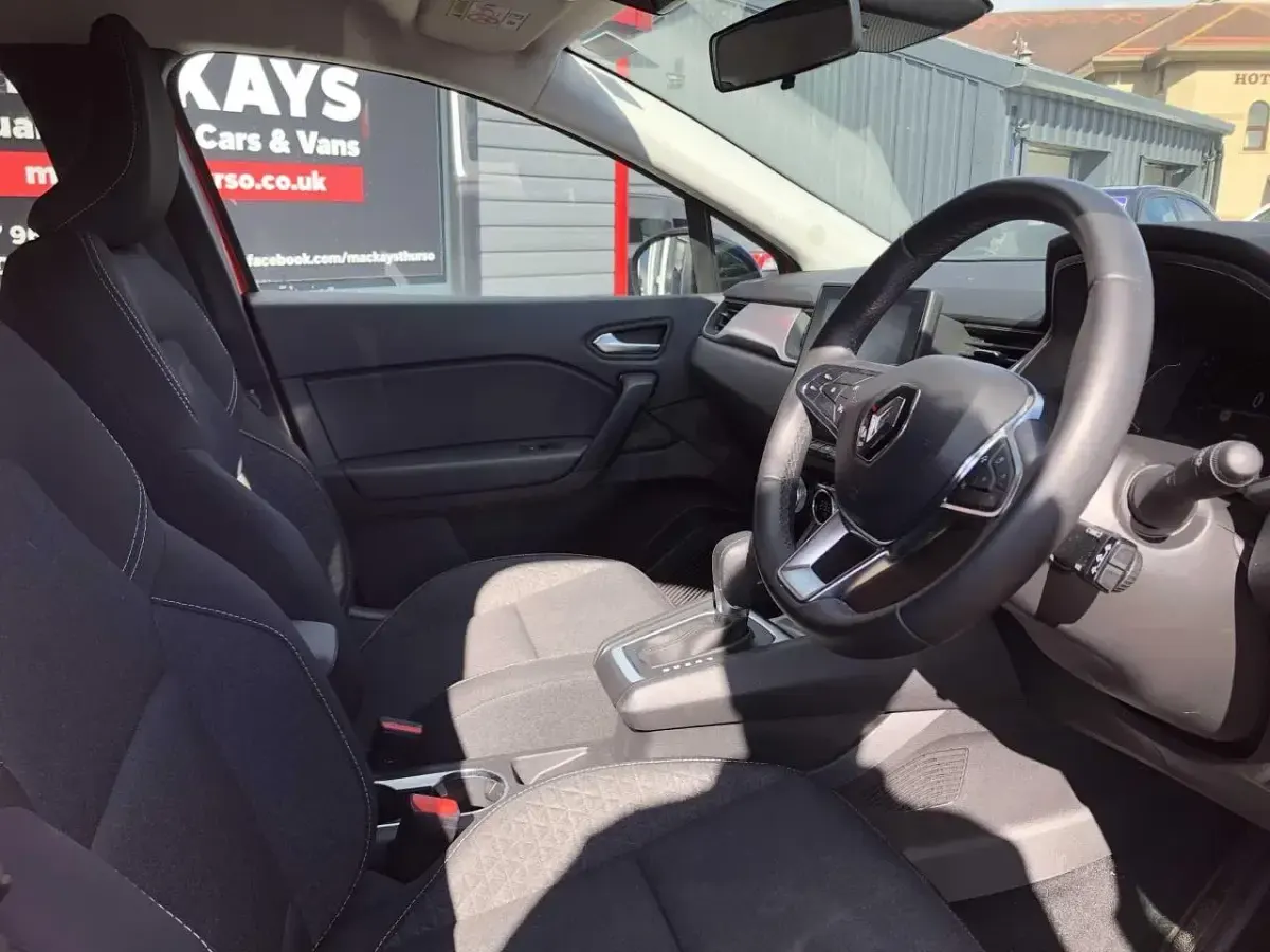 Gebraucht Renault Captur Evolution 140 PS (102 kW) 2024 Rot SUV