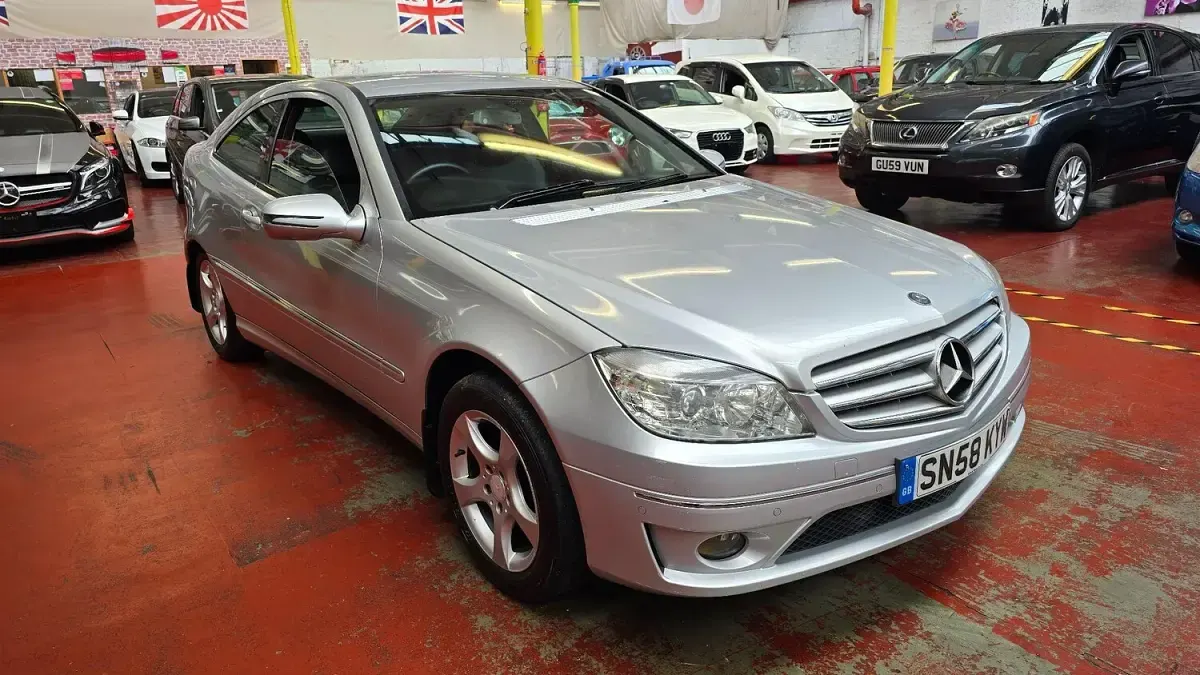 Used Mercedes CLC180 SE 143 HP (105 kW) 2008 Silver Coupe