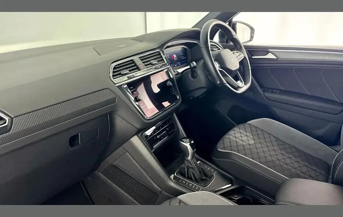 Used VW Tiguan Black Edition 150 HP (110 kW) 2024 Grey SUV