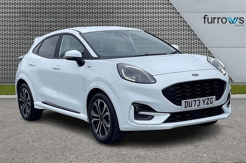 White Used 2023 Ford Puma ST-Line Hatchback | £15,995 (Fair price) - Image 1/4