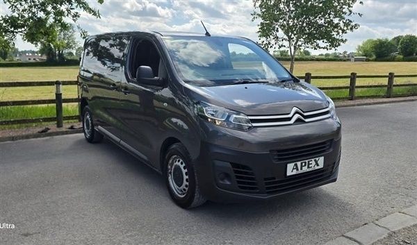 Black Used 2021 Citroën Dispatch MPV | £9,995 (Fair price) - Image 1/1