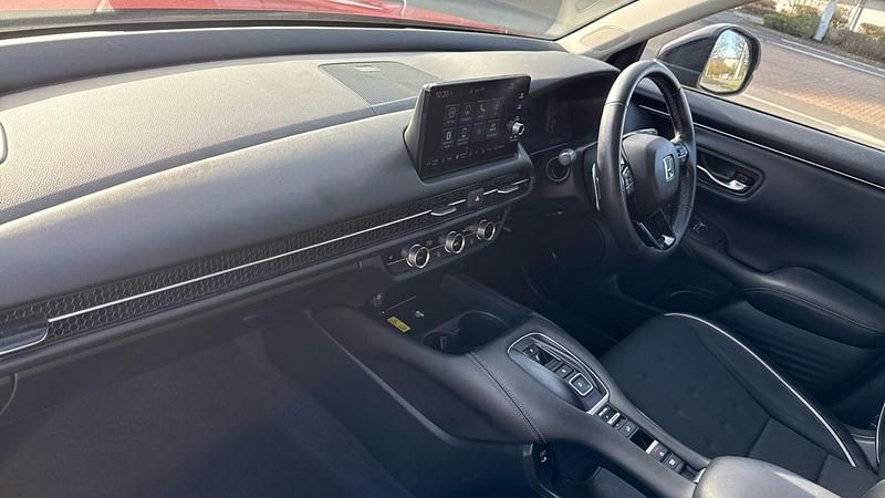 Used Honda ZR-V Sport 184 HP (135 kW) 2024 Red SUV