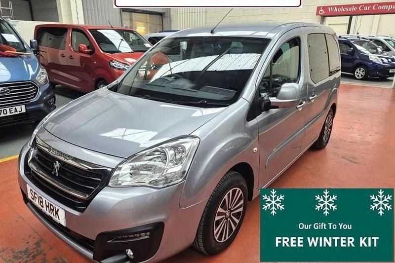 Used Peugeot Partner Tepee Active 75 HP (55 kW) 2018 MPV