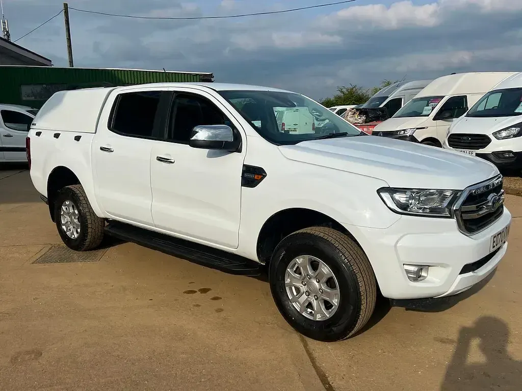 Käytetty Ford Ranger XLT 170 HP (125 kW) 2020 Valkoinen Nouto