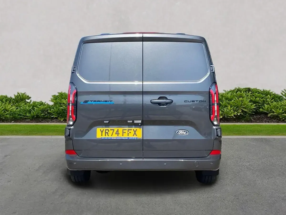 Used Ford E-Transit Limited 100 kW (136 HP) 2024 Grey Van