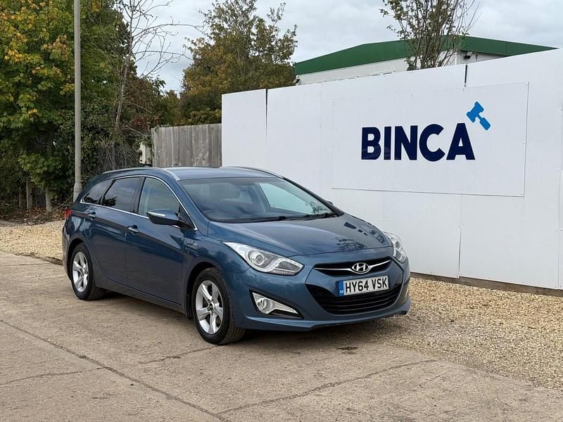 Blue Used 2014 Hyundai i40 Style Estate | £1,300 (A bit pricey) - Image 1/4
