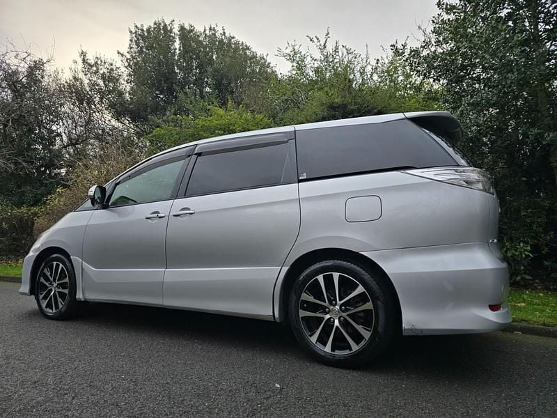 Used Toyota Estima Premium 2014 Silver MPV