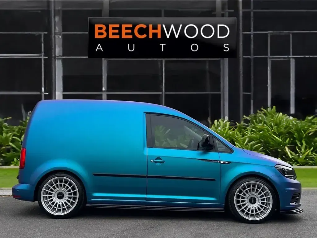 Used VW Caddy Trendline 122 HP (89 kW) 2018 Blue MPV