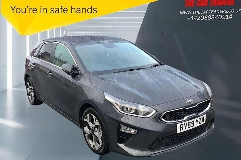 Grey Used 2019 Kia Ceed 3 Hatchback | £9,788 (Fair price) - Image 1/1