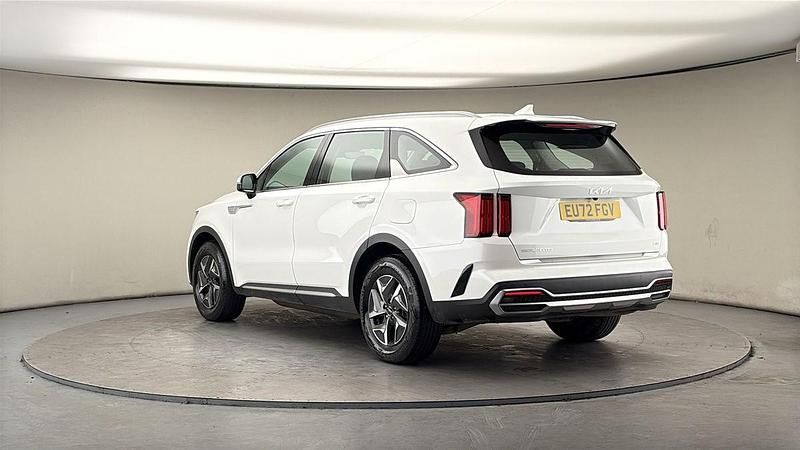 Used Kia Sorento 226 HP (166 kW) 2022 Snow white pearl SUV