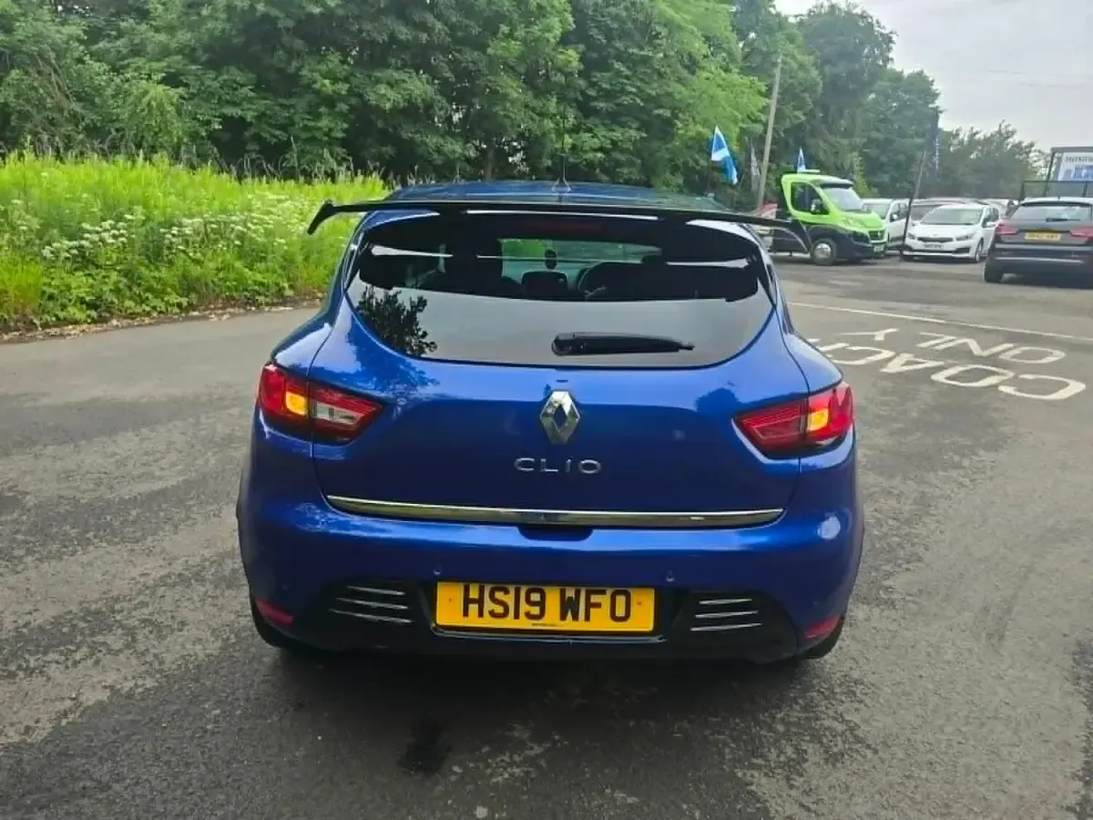 Used Renault Clio Iconic 2019 Blue Hatchback