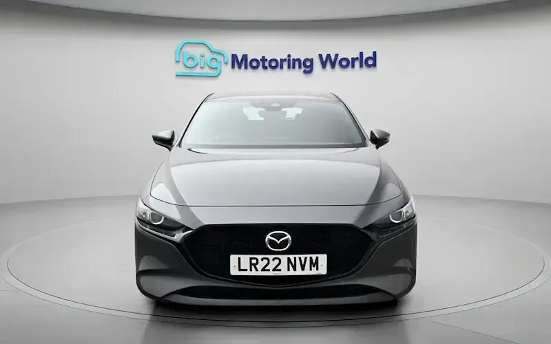Usado Mazda 3 122 CV (89 kW) 2022 Gris Utilitario