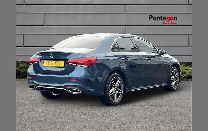 Used Mercedes A250 AMG Line Premium 214 HP (157 kW) 2021 Blue Sedan