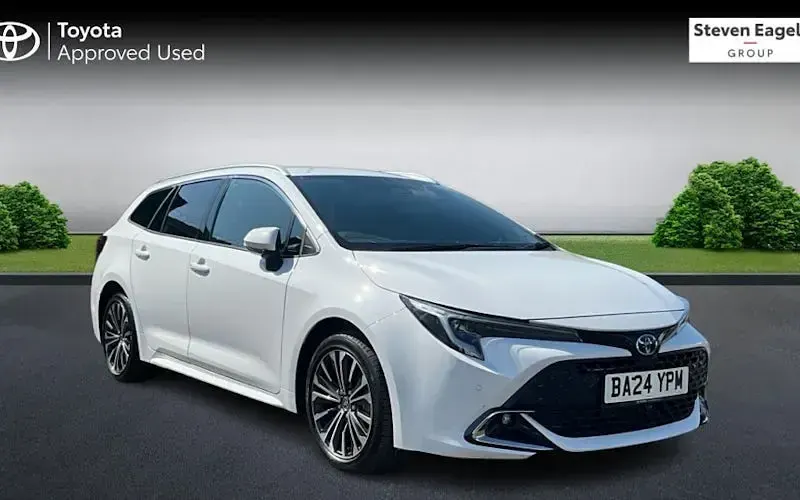 Used Toyota Corolla Design 140 HP (102 kW) 2026 Estate