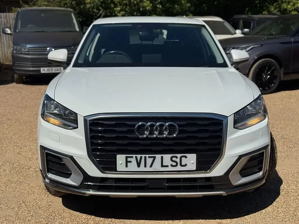 Used Audi Q2 Comfort 150 HP (110 kW) 2017 White SUV