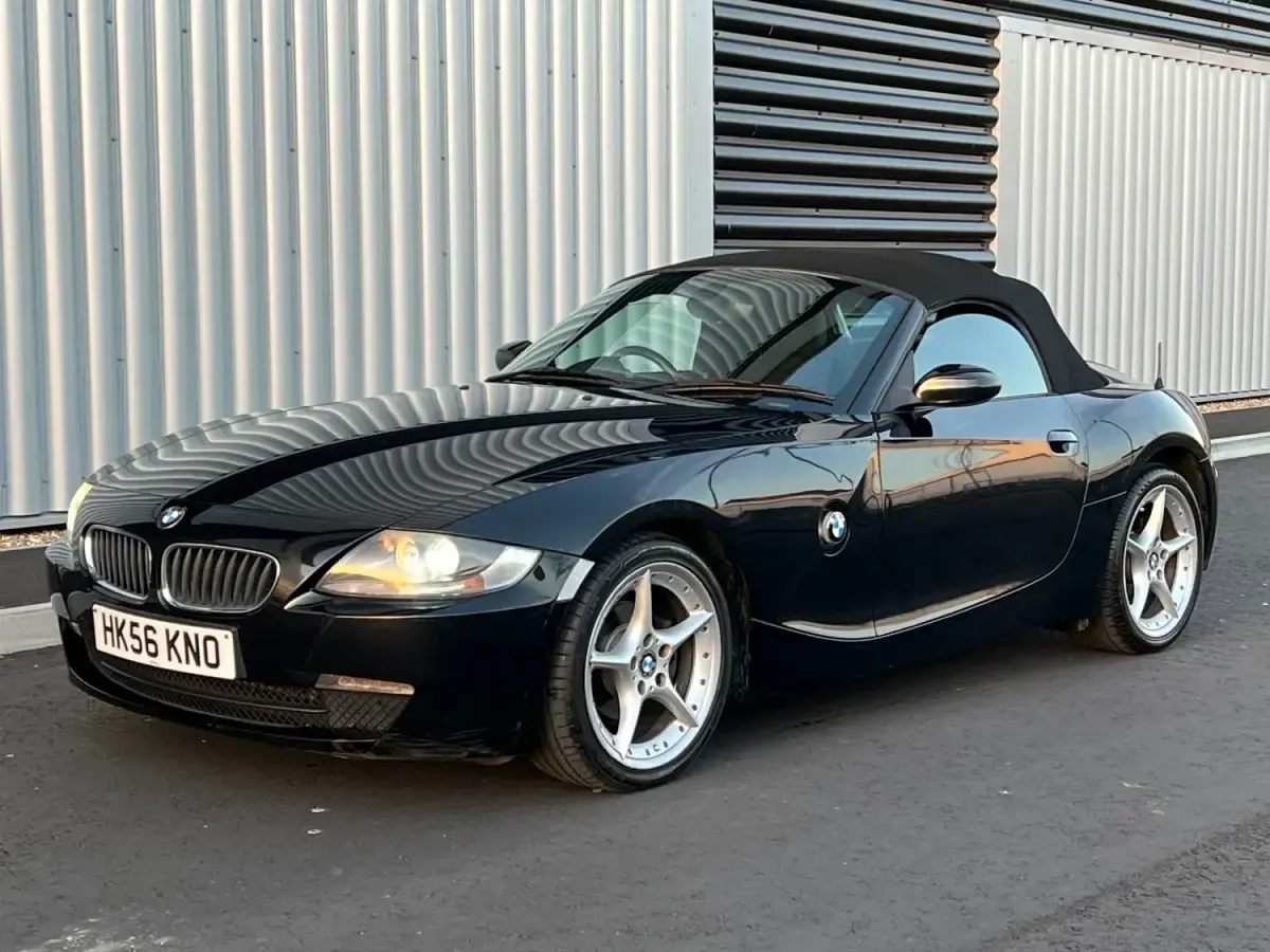 Usado BMW Z4 150 CV (110 kW) 2006 Negro Descapotable