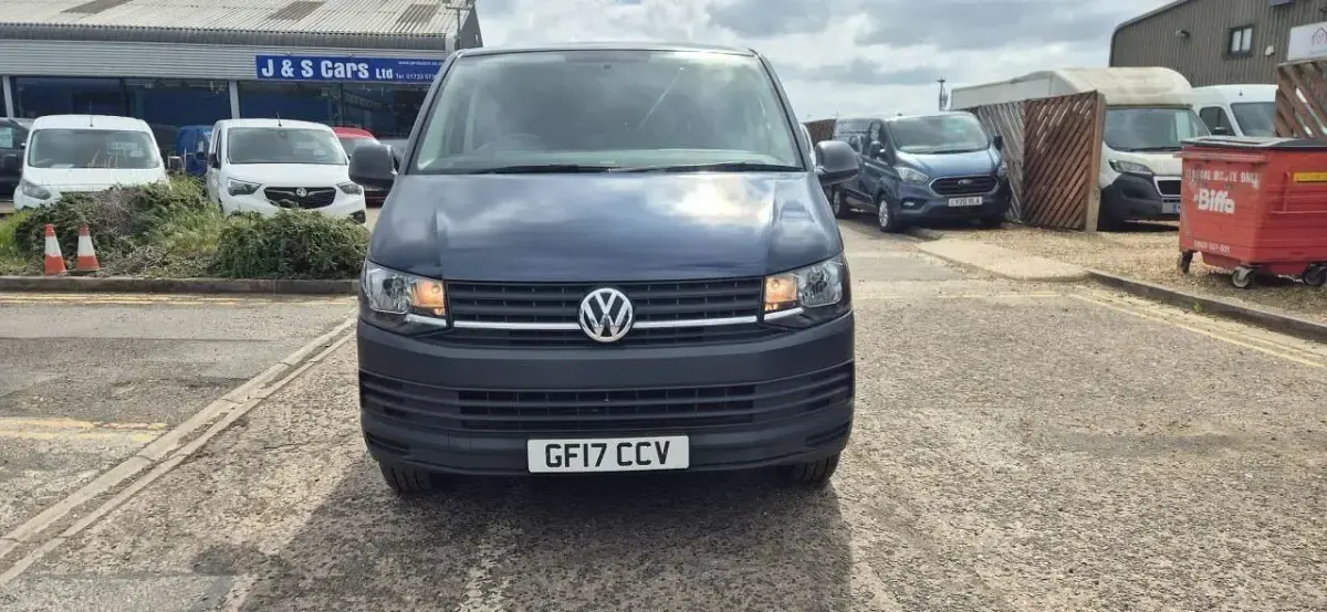 Usado VW Transporter Startline 102 CV (75 kW) 2017 Azul Van