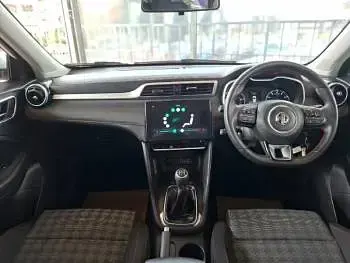 Used MG ZS Excite 106 HP (77 kW) 2023 White SUV