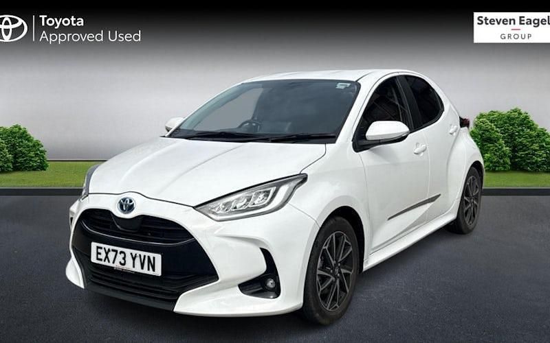 Used Toyota Yaris Hybrid Design 116 HP (85 kW) 2026 Hatchback
