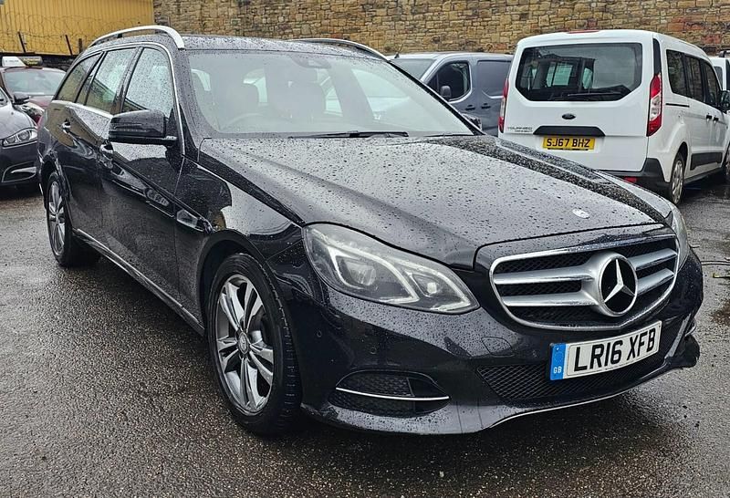 Used Mercedes E220 SE 2016 Black Estate