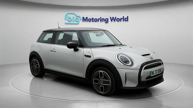 Used Mini Cooper SE Hatch 133 kW (181 HP) 2022 Hatchback