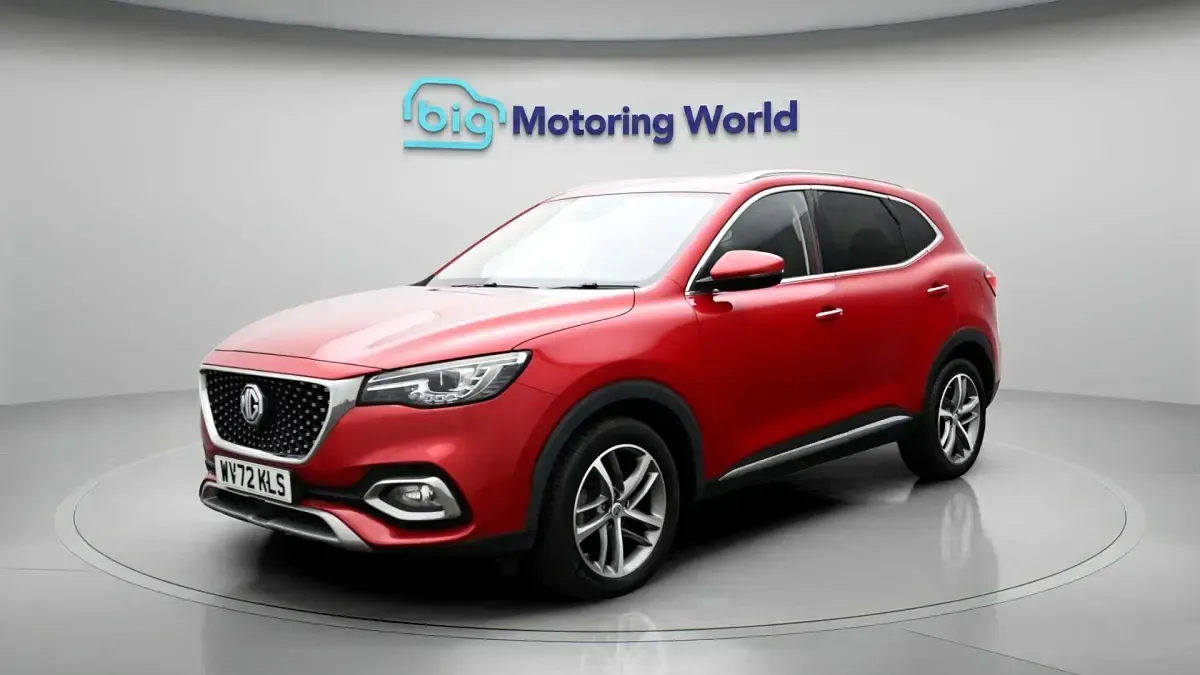 Używany MG HS Exclusive 162 KM (119 kW) 2022 Czerwony SUV