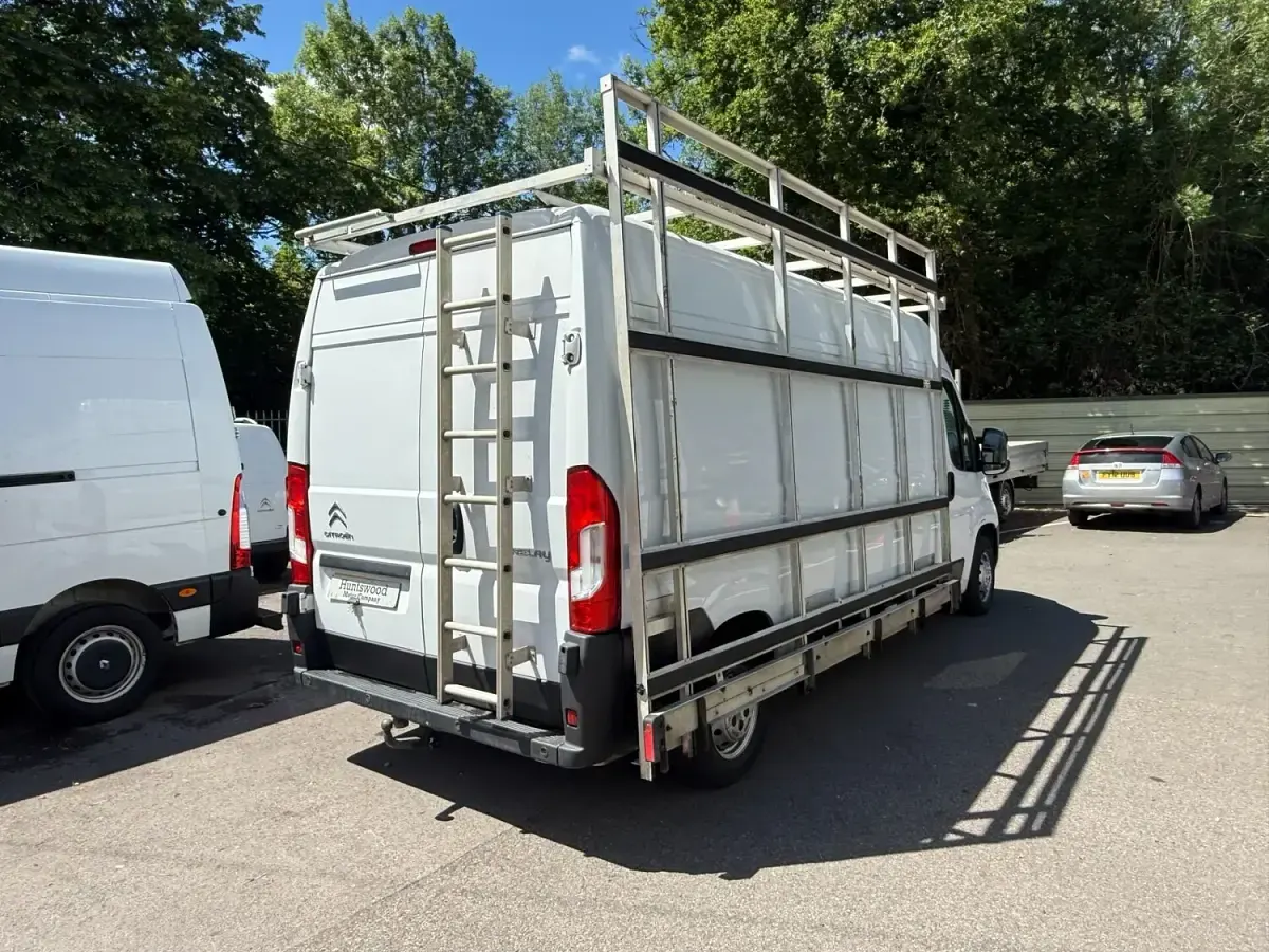 Used Citroën Relay 140 HP (102 kW) 2022 White Van