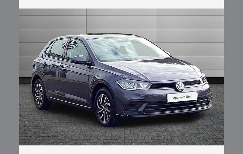 Used VW Polo Life 95 HP (69 kW) 2023 Grey Hatchback
