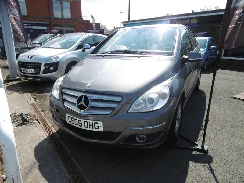 Grey Used 2009 Mercedes B170 SE MPV | £2,695 (Fair price) - Image 1/4