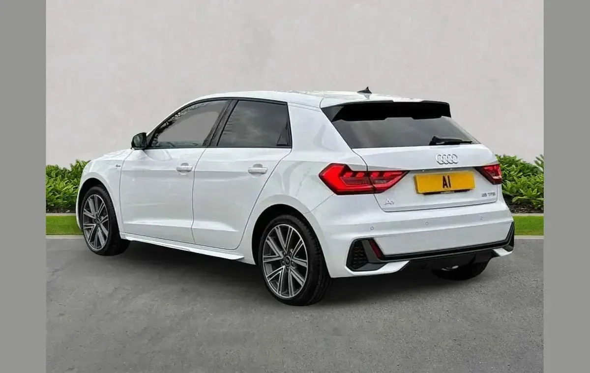 Nowe Audi A1 S-Line 113 KM (83 kW) 2025 Other SUV