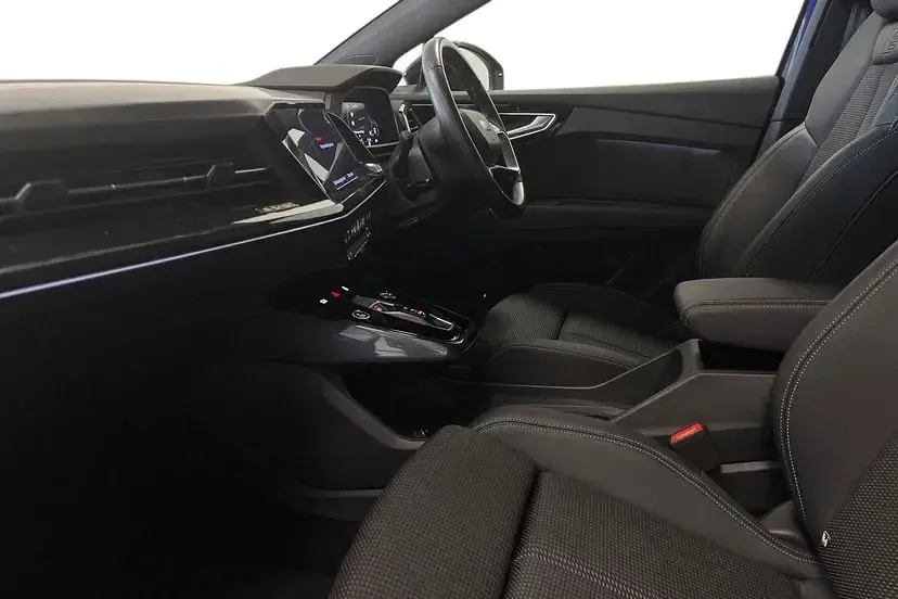 Used Audi Q4 Sportback e-tron S-Line 147 kW (201 HP) 2023 Blue SUV