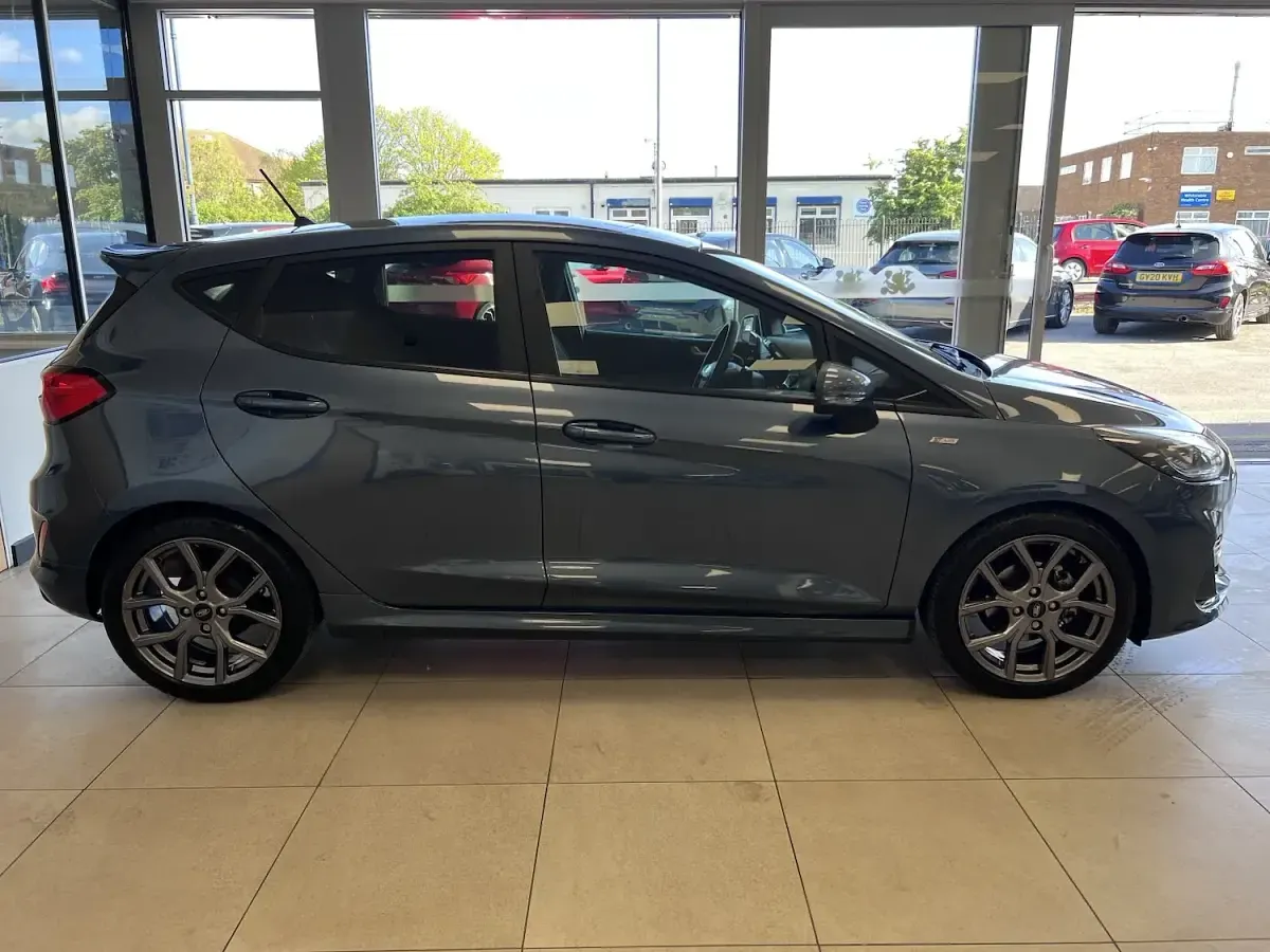 Used Ford Fiesta ST-Line 125 HP (91 kW) 2024 Blue Hatchback