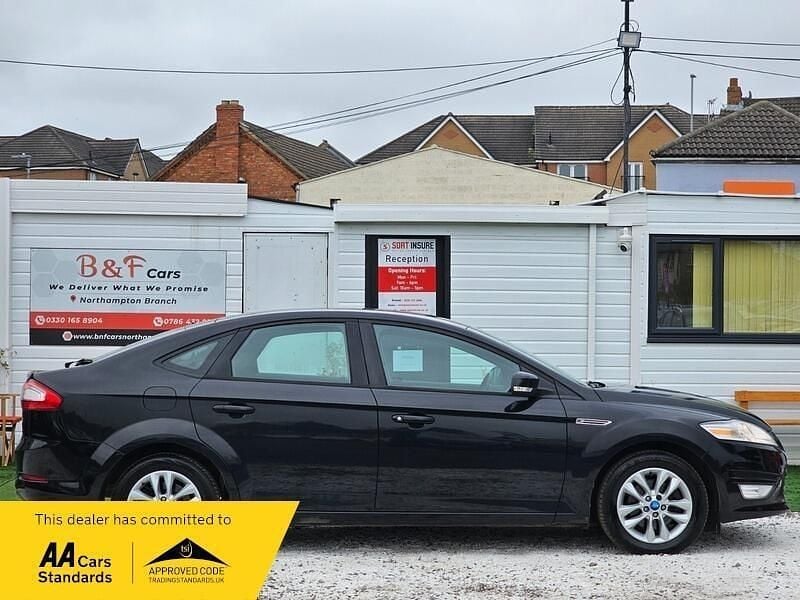 Used Ford Mondeo Zetec 2012 Black Hatchback