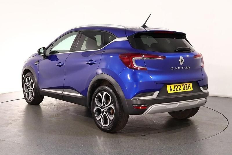 Used Renault Captur SE 90 HP (66 kW) 2022 Blue  SUV
