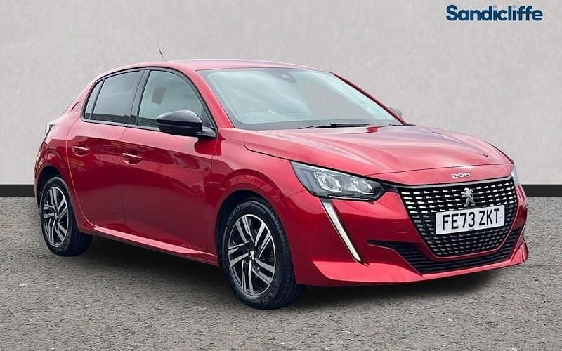 Second-hand Peugeot 208 Allure+ 102 CP (75 kW) 2023 Hatchback