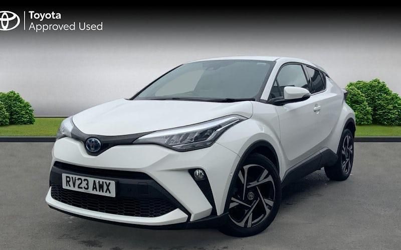 Used Toyota C-HR Design 122 HP (89 kW) 2023 Pure white SUV