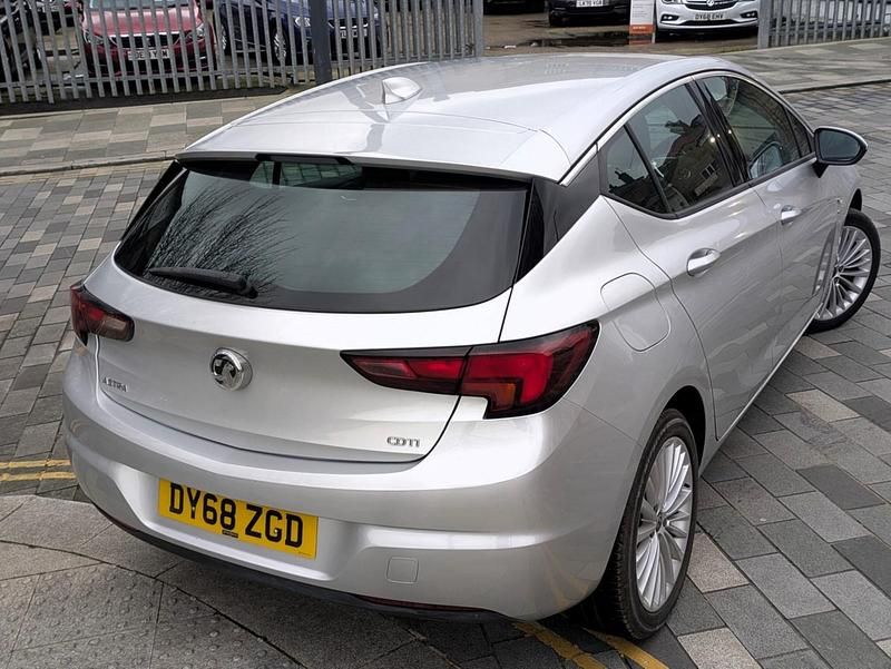 Used Vauxhall Astra Elite 2018 Silver Hatchback