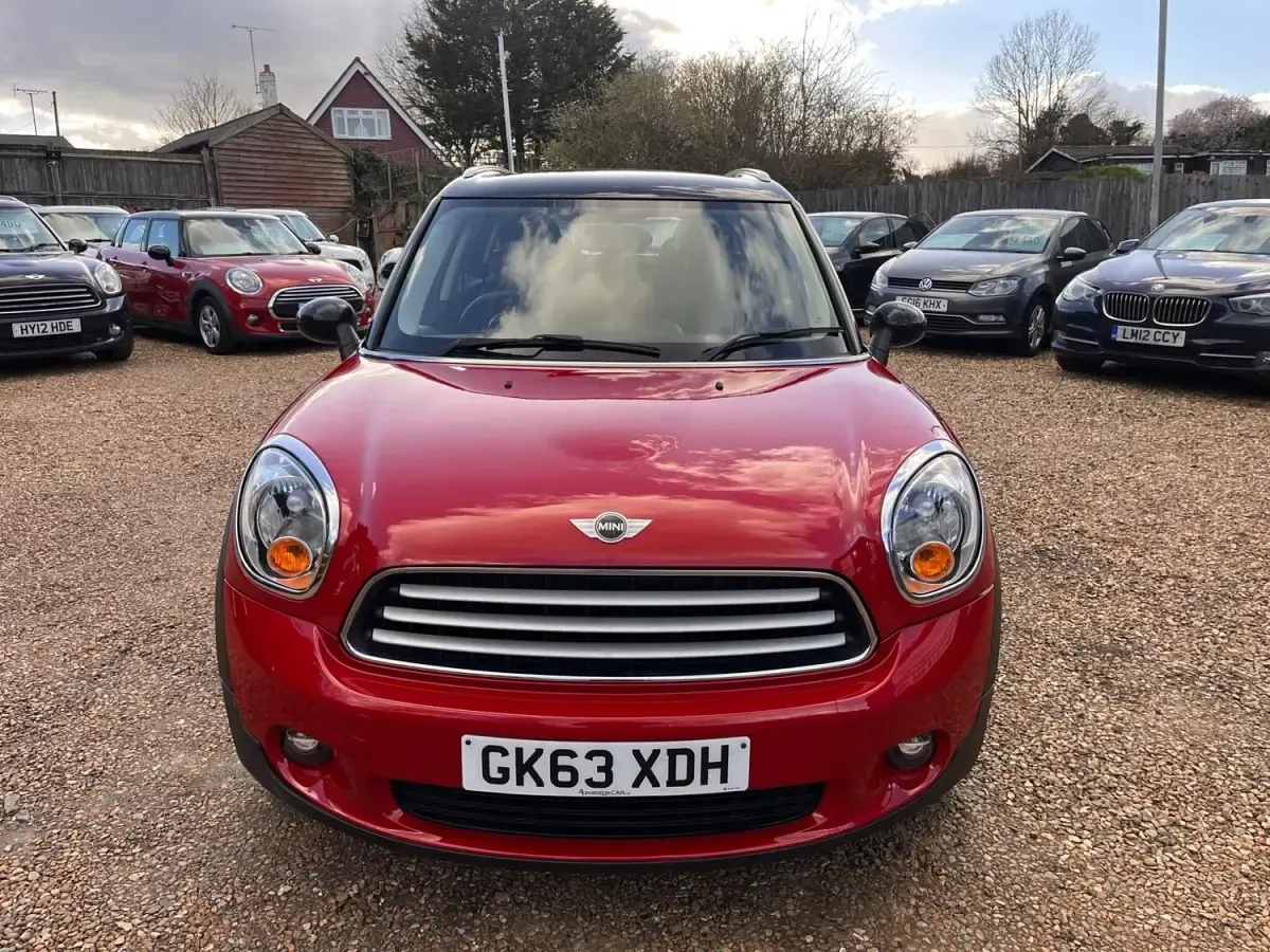 Begagnad Mini Cooper 2013 Röd Halvkombi