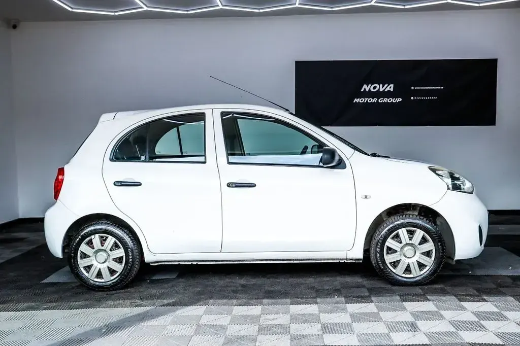 Used Nissan Micra Visia 80 HP (58 kW) 2014 White Hatchback