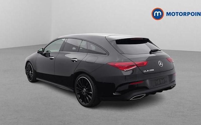 Used Mercedes CLA200 Shooting Brake AMG Line Premium Plus 163 HP (119 kW) 2022 Estate