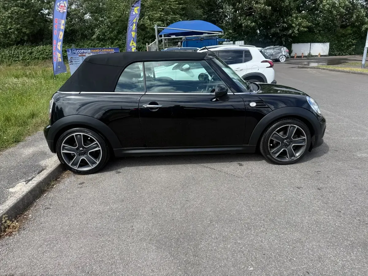 Used Mini Cooper Cabriolet 122 HP (89 kW) 2013 Black Cabriolet