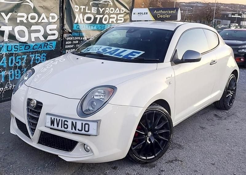 White Used 2016 Alfa Romeo MiTo Quadrifoglio Verde Hatchback | £3,995 (Good price) - Image 1/4