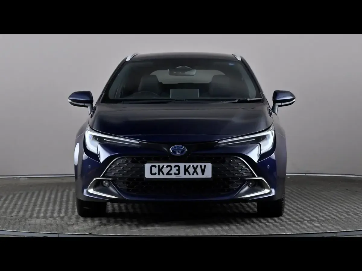 Used Toyota Corolla Design 2023 Blue Estate