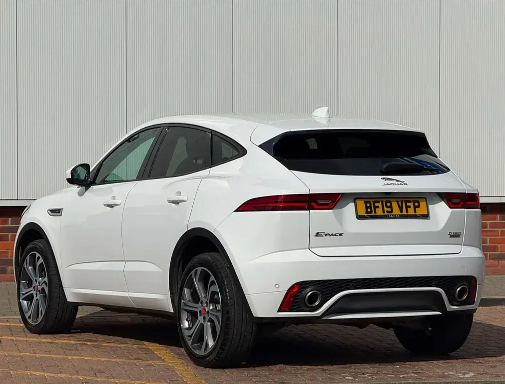 Used Jaguar E-Pace R-Dynamic 2019 White SUV