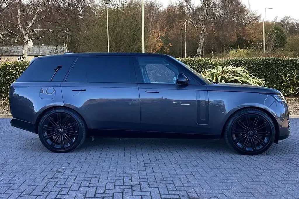Used Land Rover Range Rover First Edition 345 HP (253 kW) 2023 Grey SUV