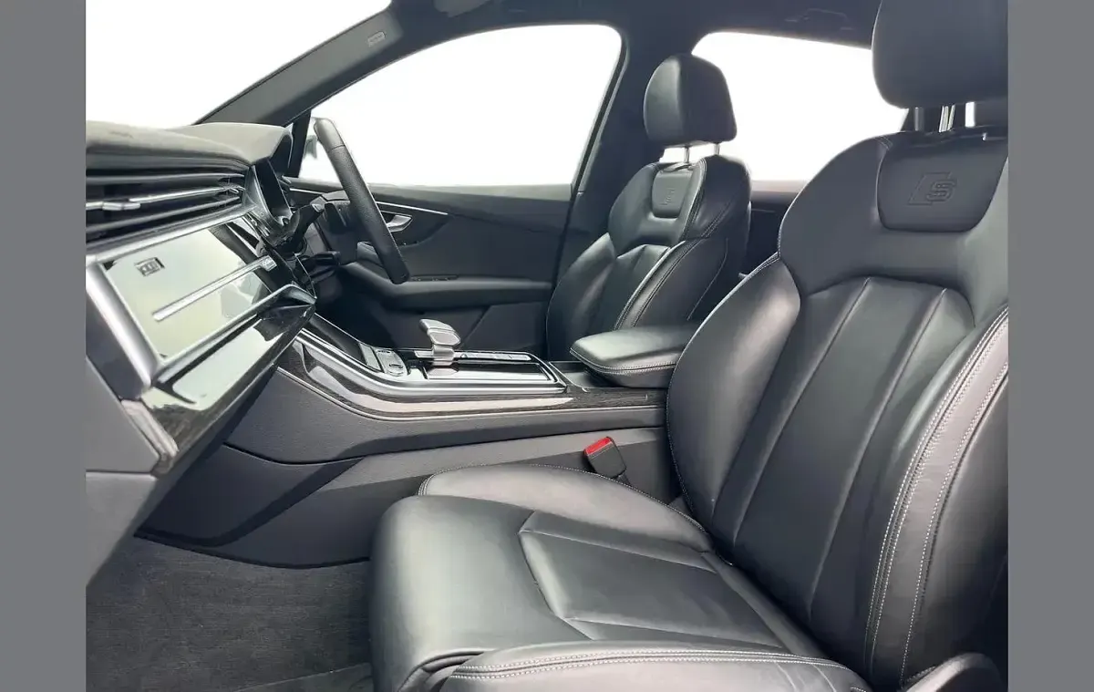 Usado Audi Q7 Comfort 334 HP (245 kW) 2022 Preto SUV