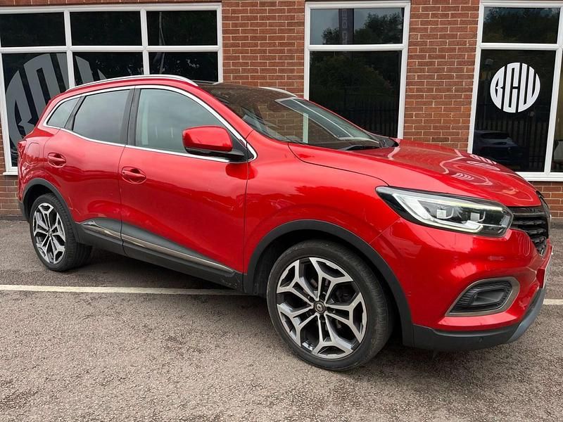 Red Used 2019 Renault Kadjar GT-Line SUV | £10,000 (Fair price) - Image 1/4