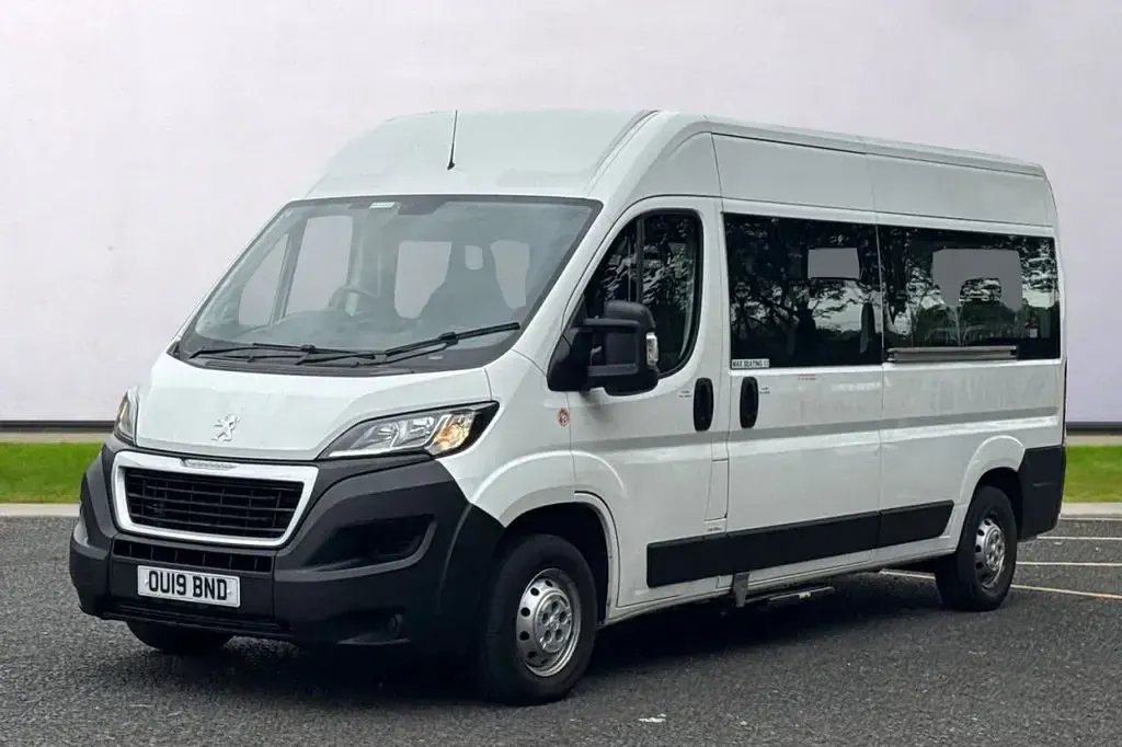 Usado Peugeot Boxer 130 CV (95 kW) 2019 Blanco Van